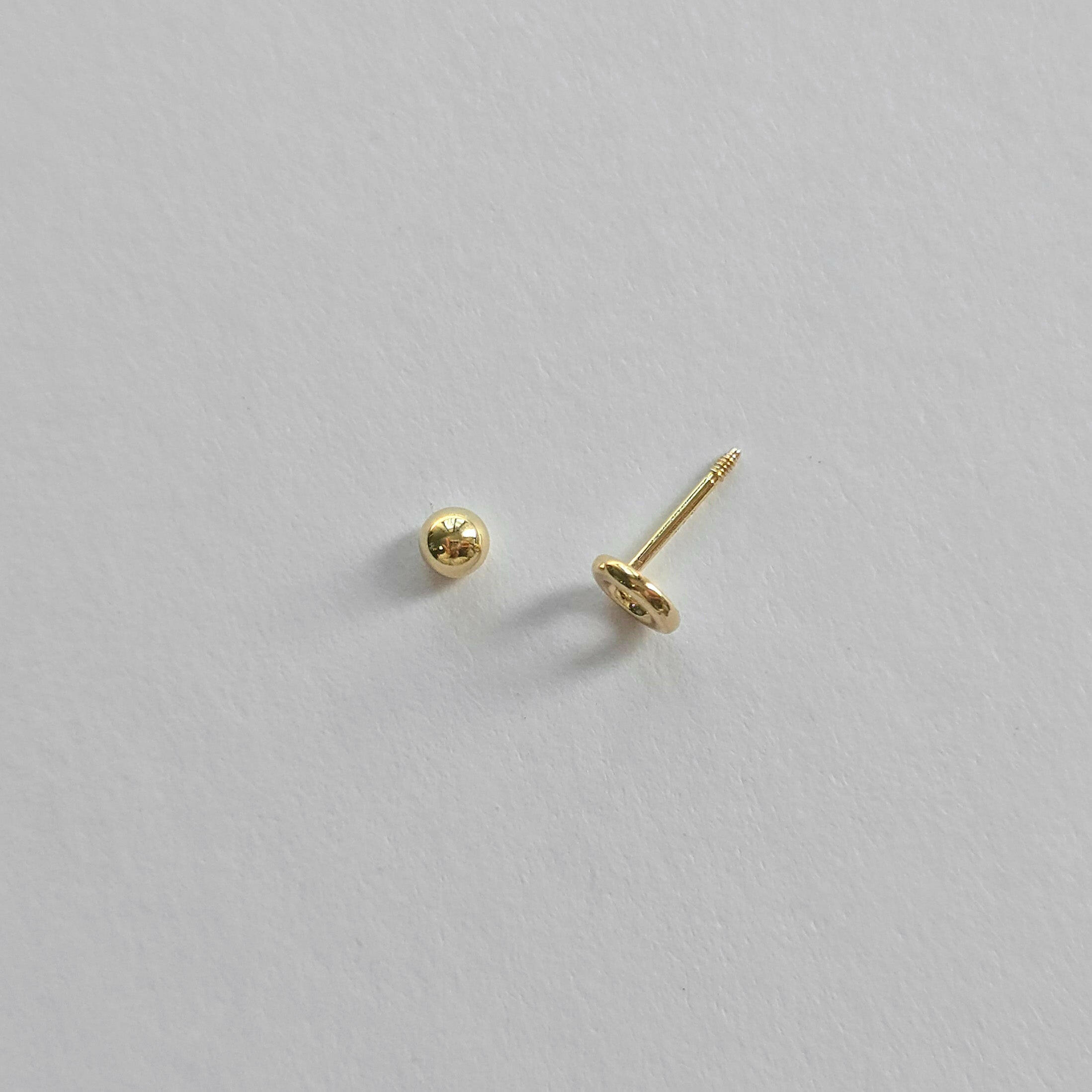 Back view of solid gold earring closure