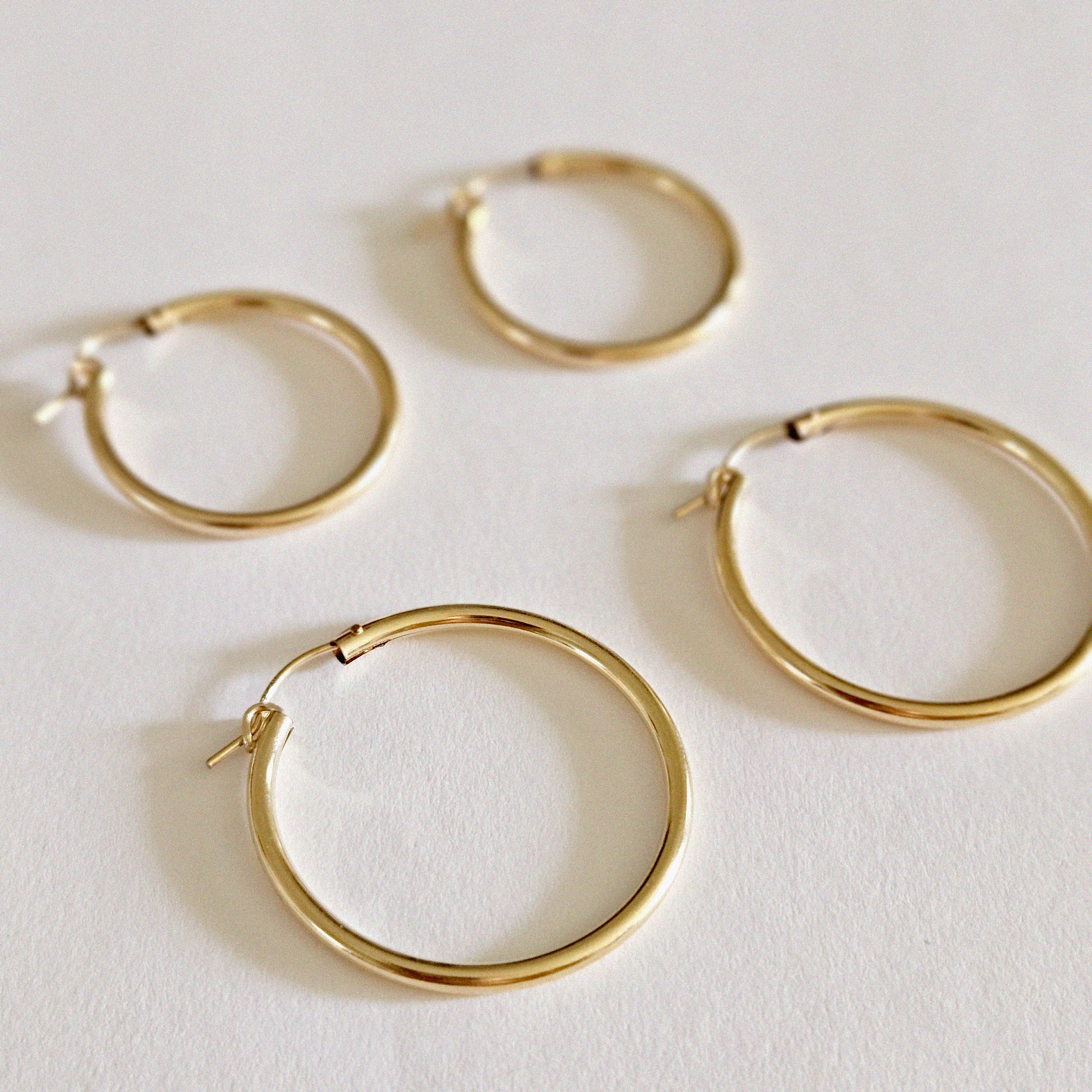 Close-up detail of 3mm thickness of 27mm and 34mm hoop