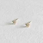 Side angle highlighting 14K gold flower earring dimensions
