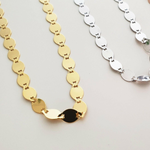 Elegant choker necklace featuring a fine oval chain design, perfect as a stylish and sophisticated chain choker.
