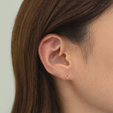 14K Dotty Clover Cartilage Earring