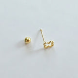 14K Dotty Clover Cartilage Earring