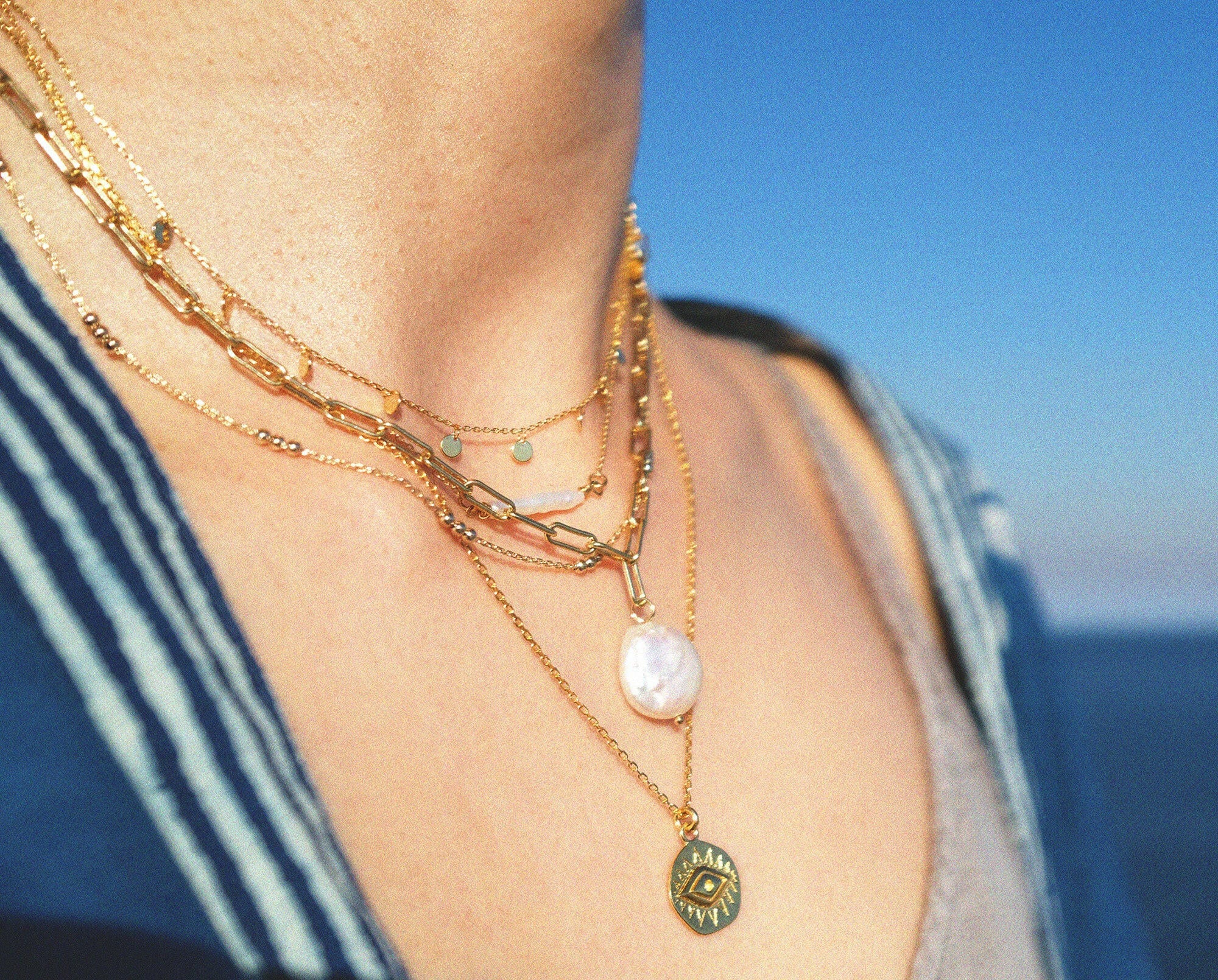 Siena organic pearl link chain necklace featuring bold links for a sophisticated and elegant look