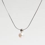 Perla Snowman Necklace